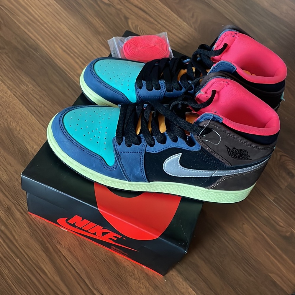 Jordan 1 Retro High Tokyo Bio Hack
